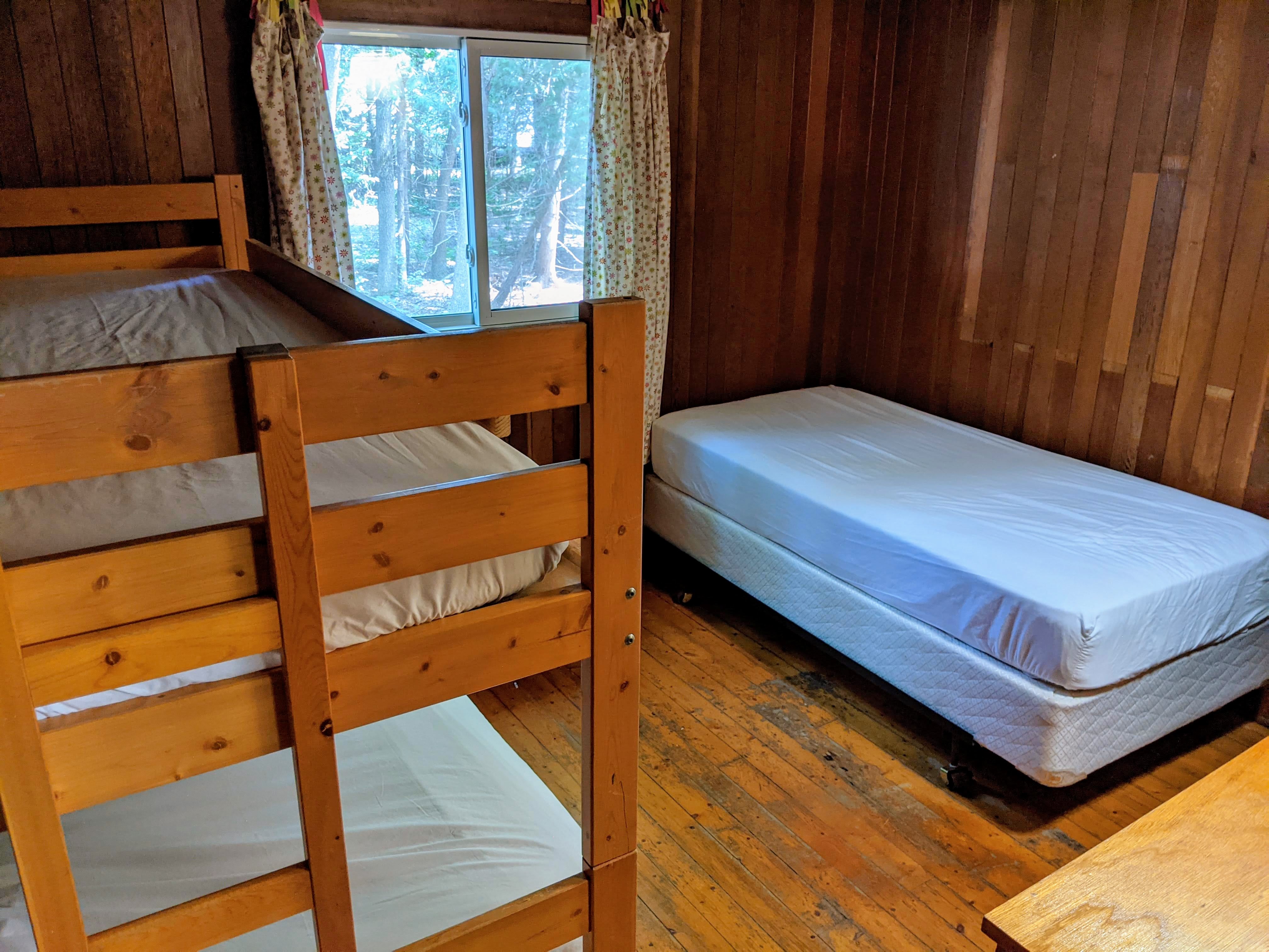 Cottage #6: Three (3) Bedroom