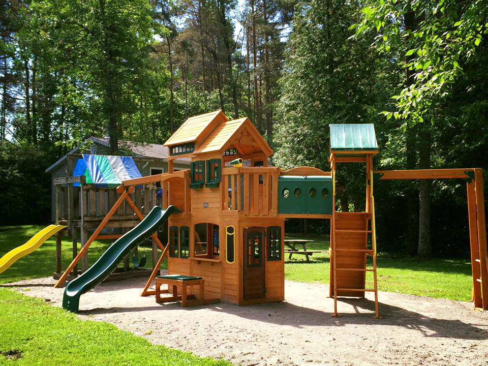 playground at pigron lake resort