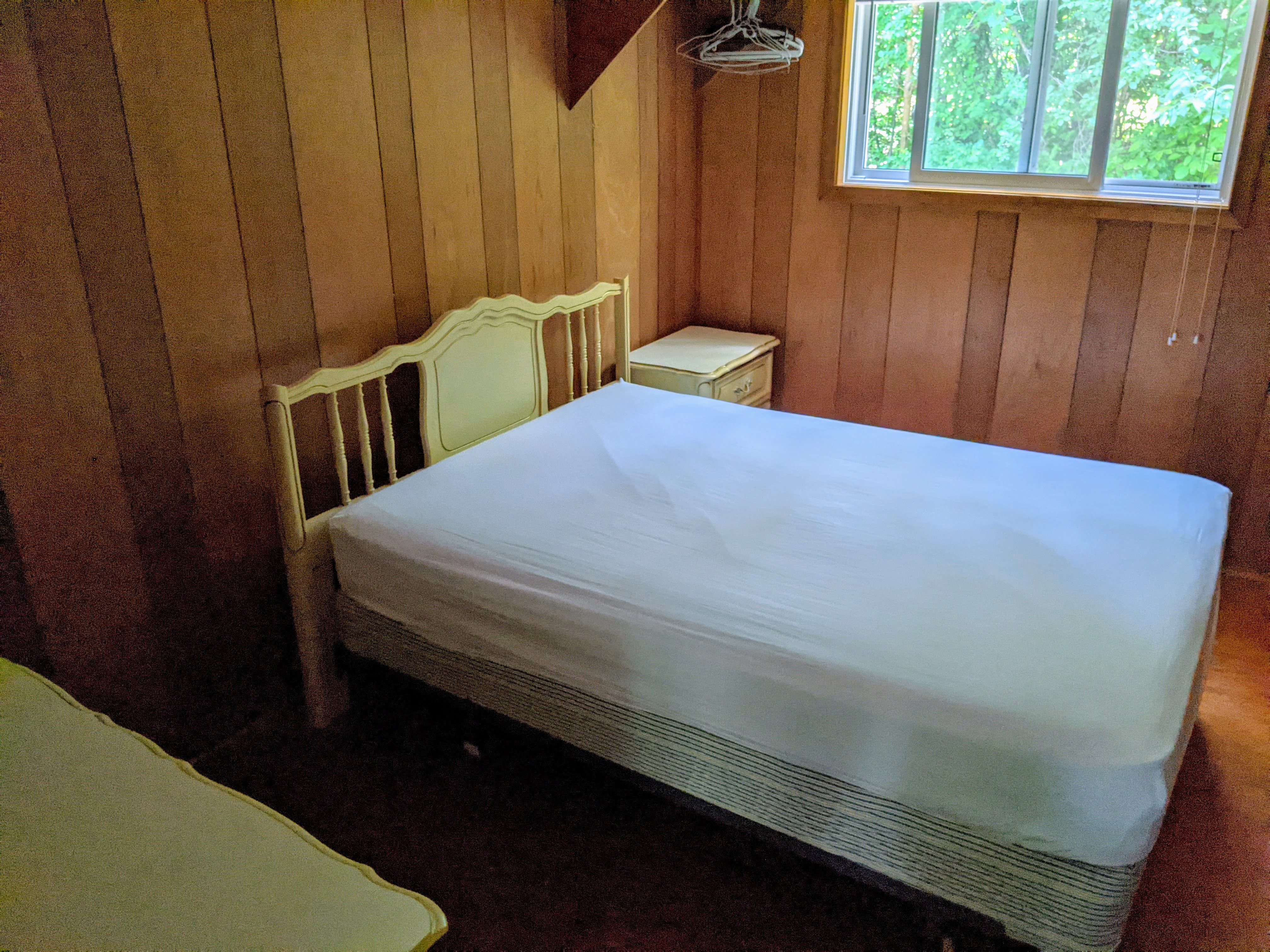 Cottage #17: Three (3) Bedroom